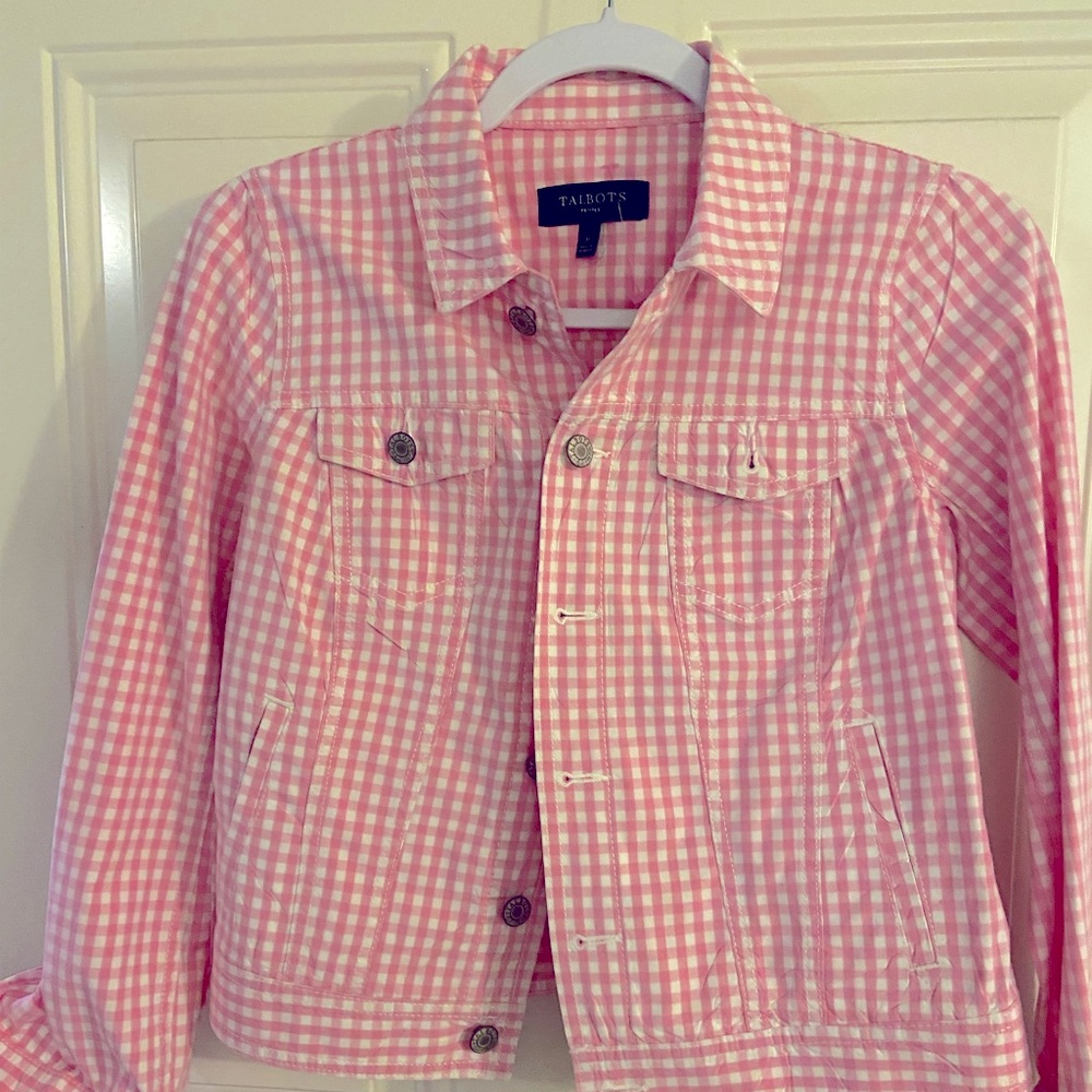 Cropped truckers jacket.  Pink gingham check.
Size Petite.  Gently worn.